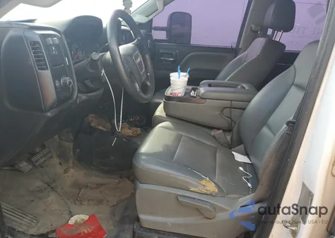 2015 GMC Sierra K3500 из США, поврежденный, VIN 1GD421C85FF161559